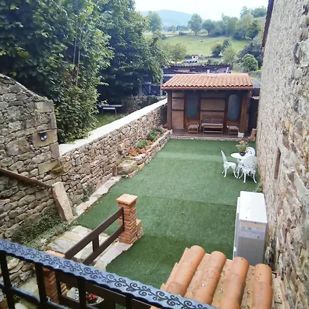 Lares Santa Olalla (Cantabria)